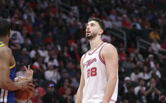 世界杯客户端升级-帕金斯：申京的防守让我恶心，马刺连续点名打他15个回合